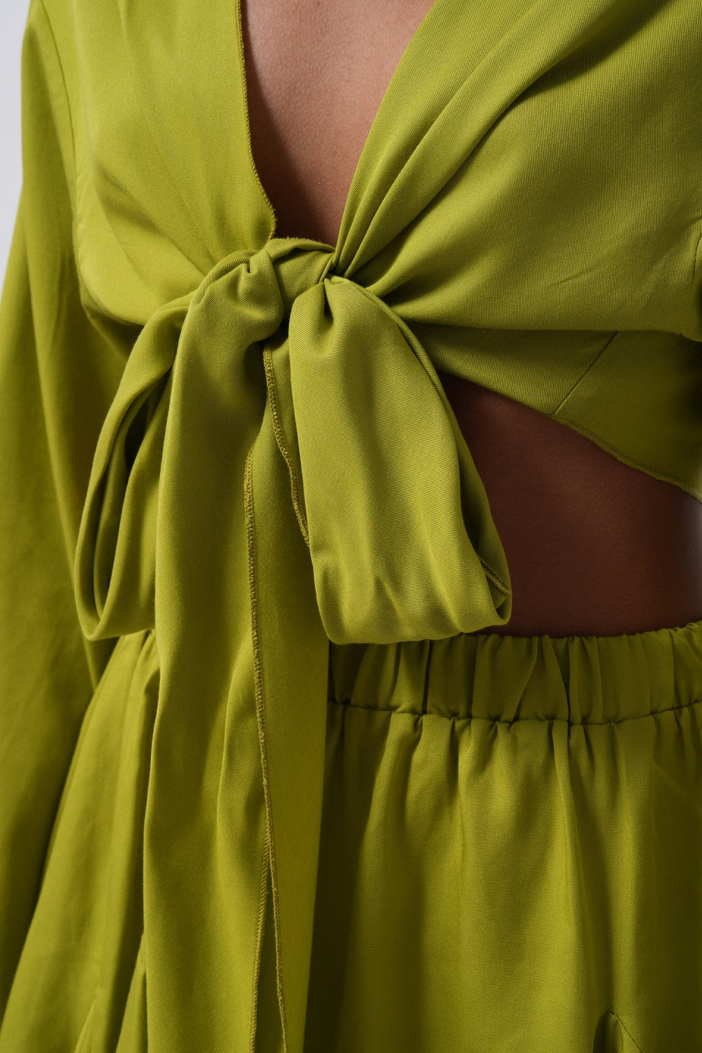 Kayık Yaka Uzun Kol Lime Crop