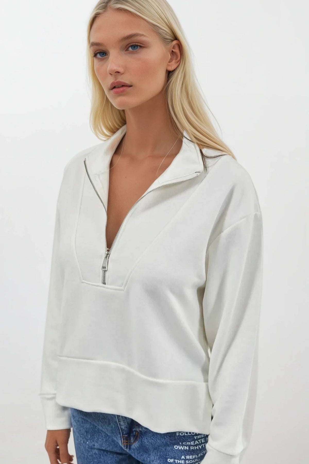 Fermuar ve Dikiş Detaylı Ekru Sweatshirt
