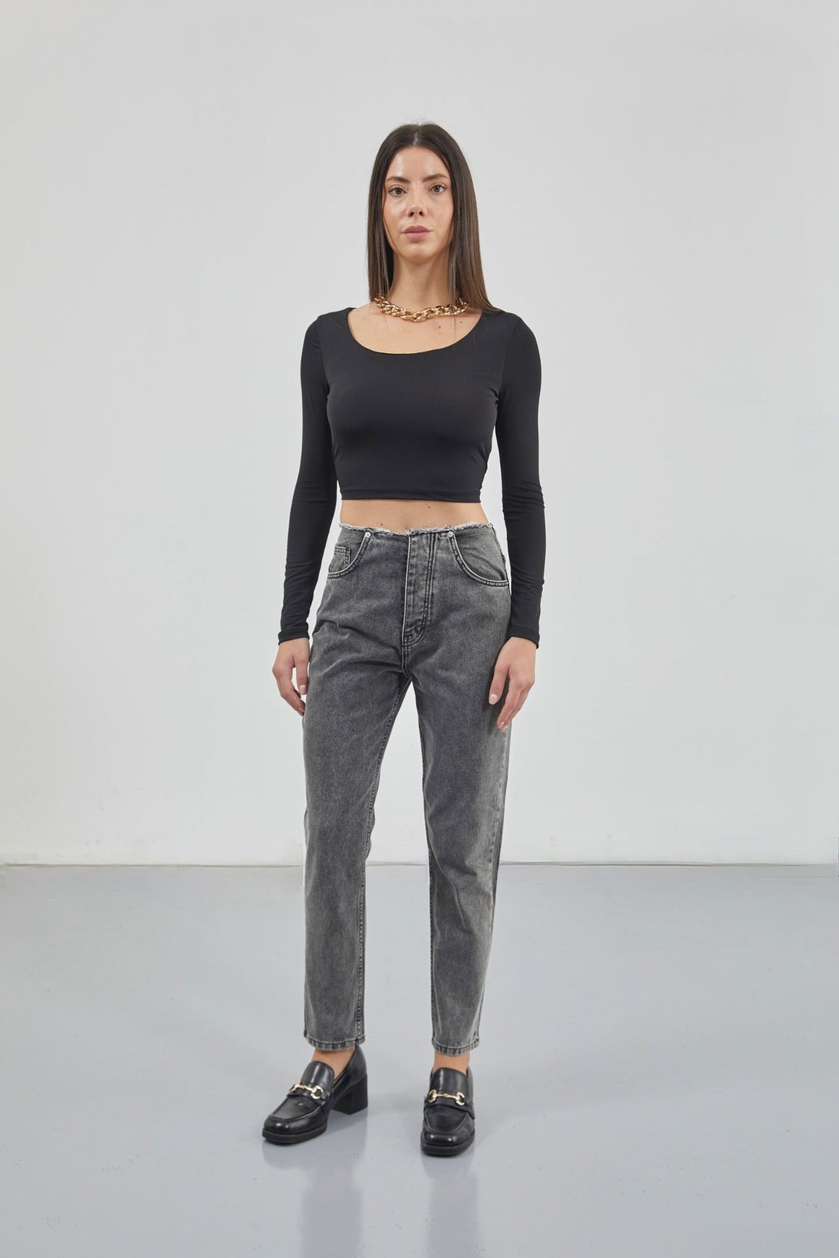 Kare Yaka Siyah Crop Top
