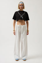 Zincir Baskılı Crop Siyah T-Shirt