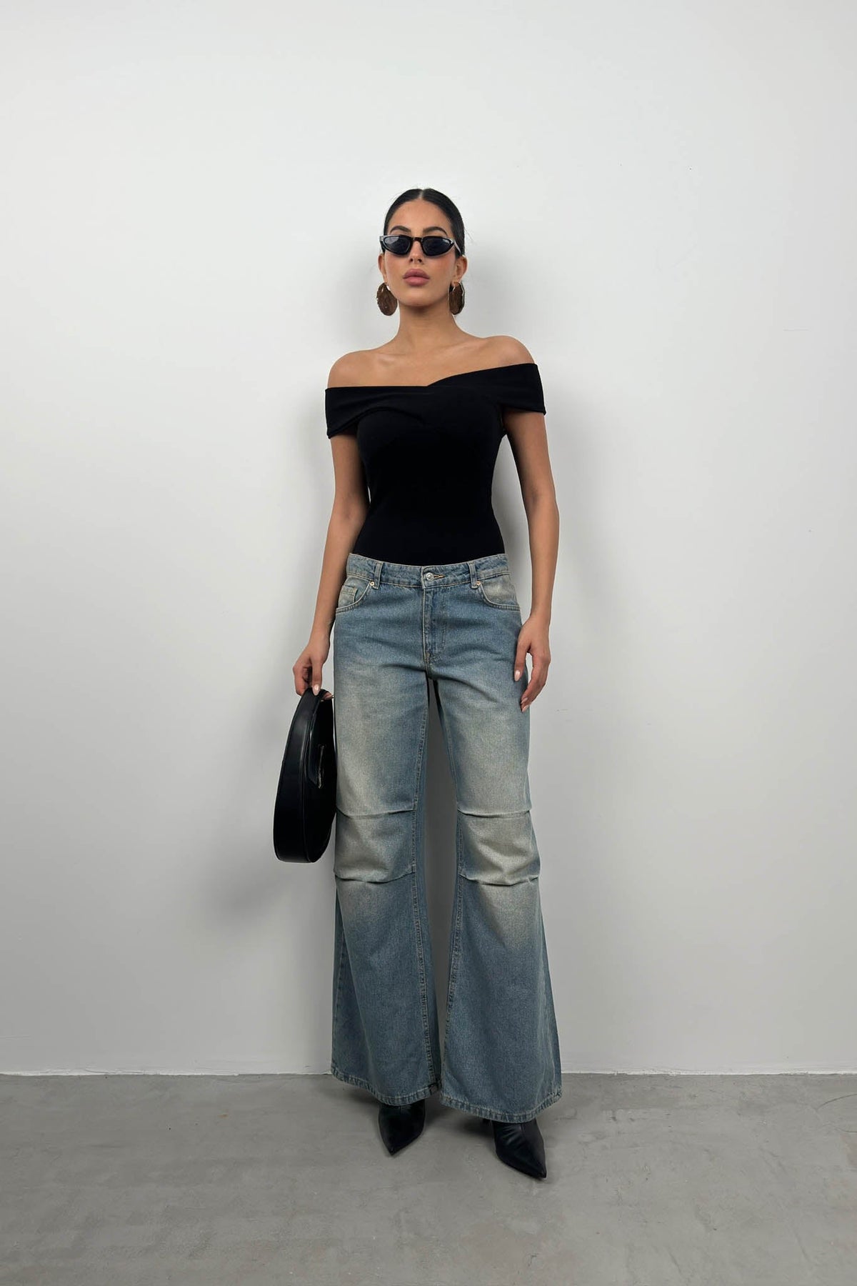 Çapraz Kayık Yaka SiyahBodysuit