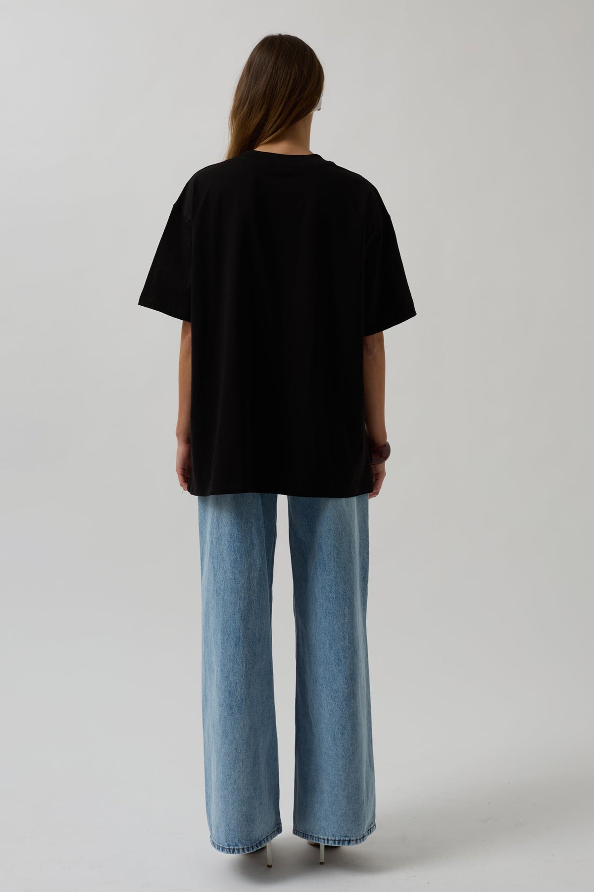 Siri Ön Baskılı Oversize Siyah T-Shirt