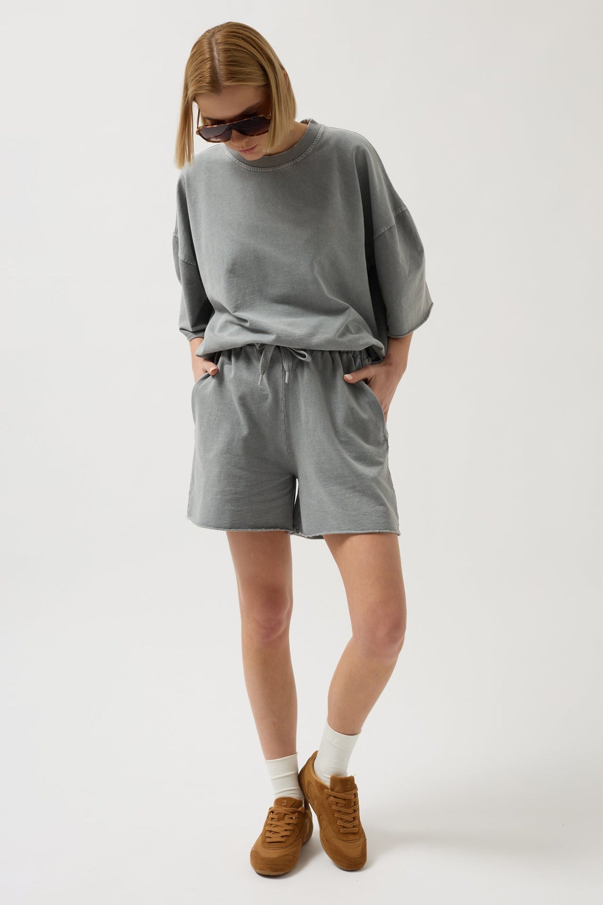 Oversize Lazer Kesim Bisiklet Yaka Gri T-Shirt