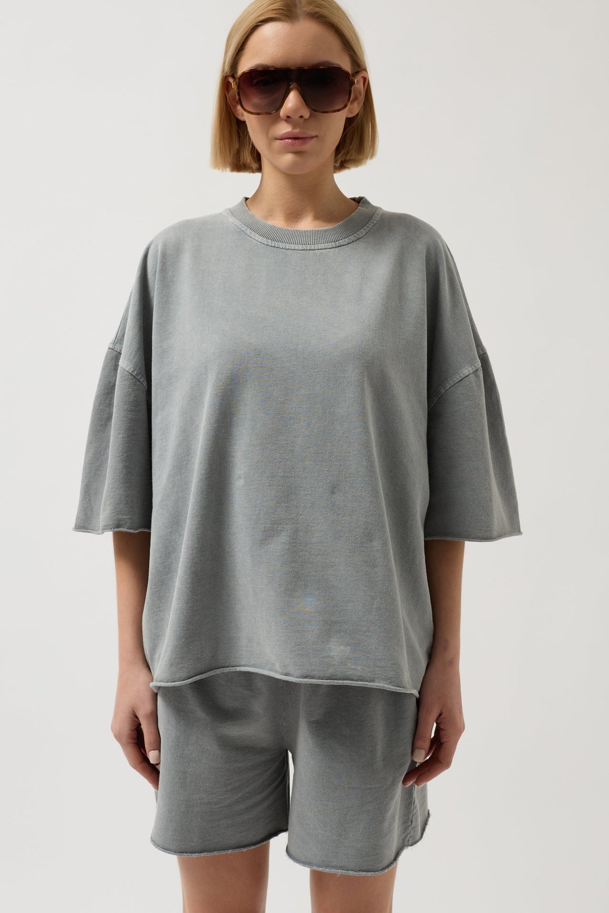 Oversize Lazer Kesim Bisiklet Yaka Gri T-Shirt