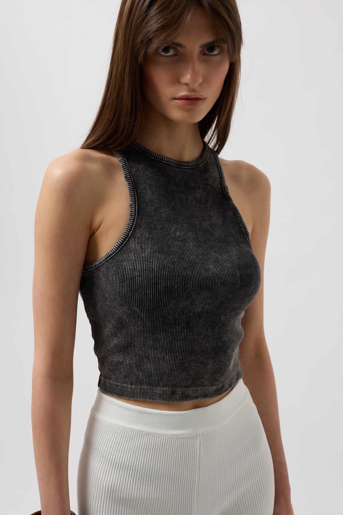 Yıkamalı Halter Yaka Crop Siyah Bluz